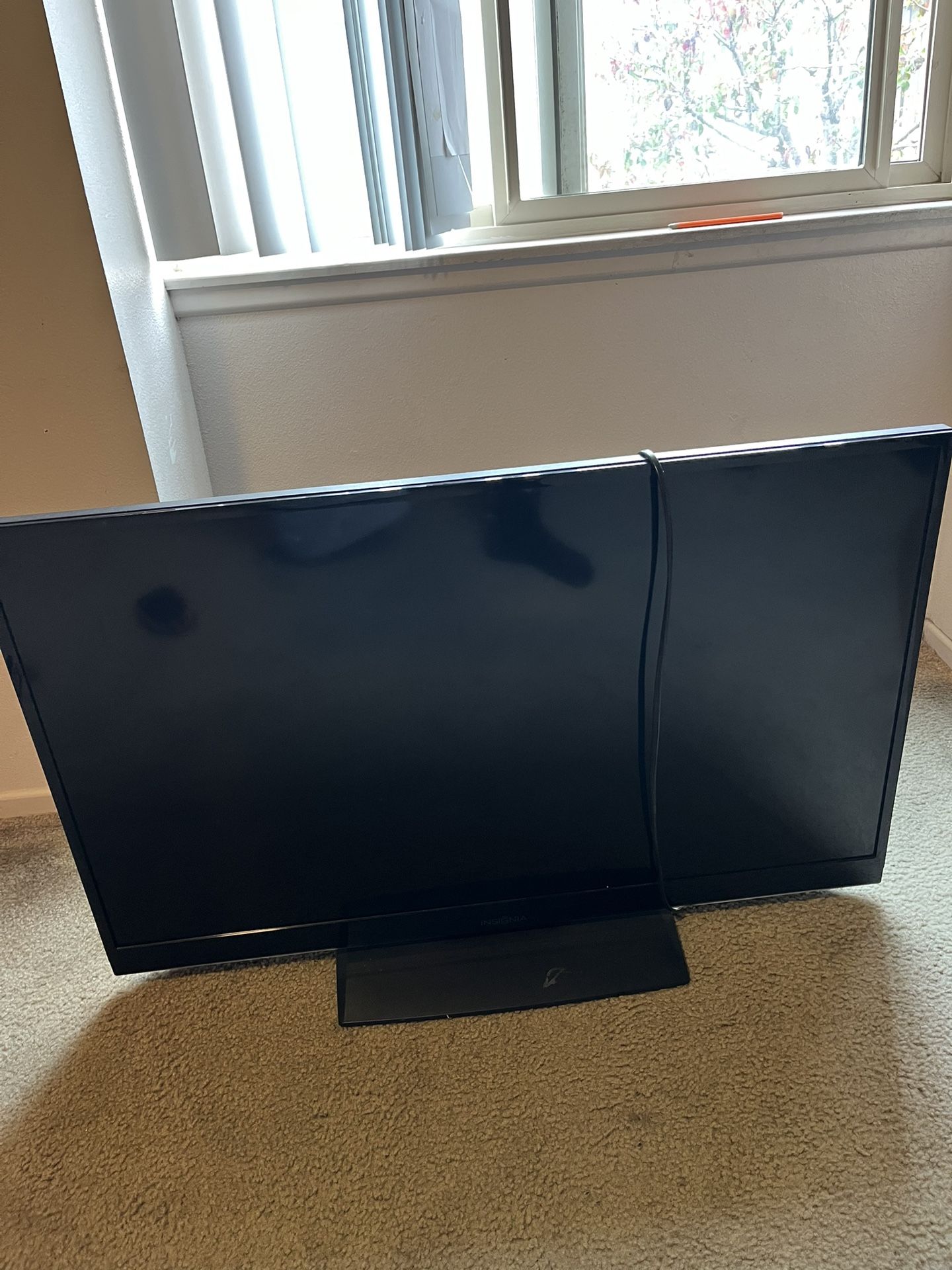 Insignia Tv