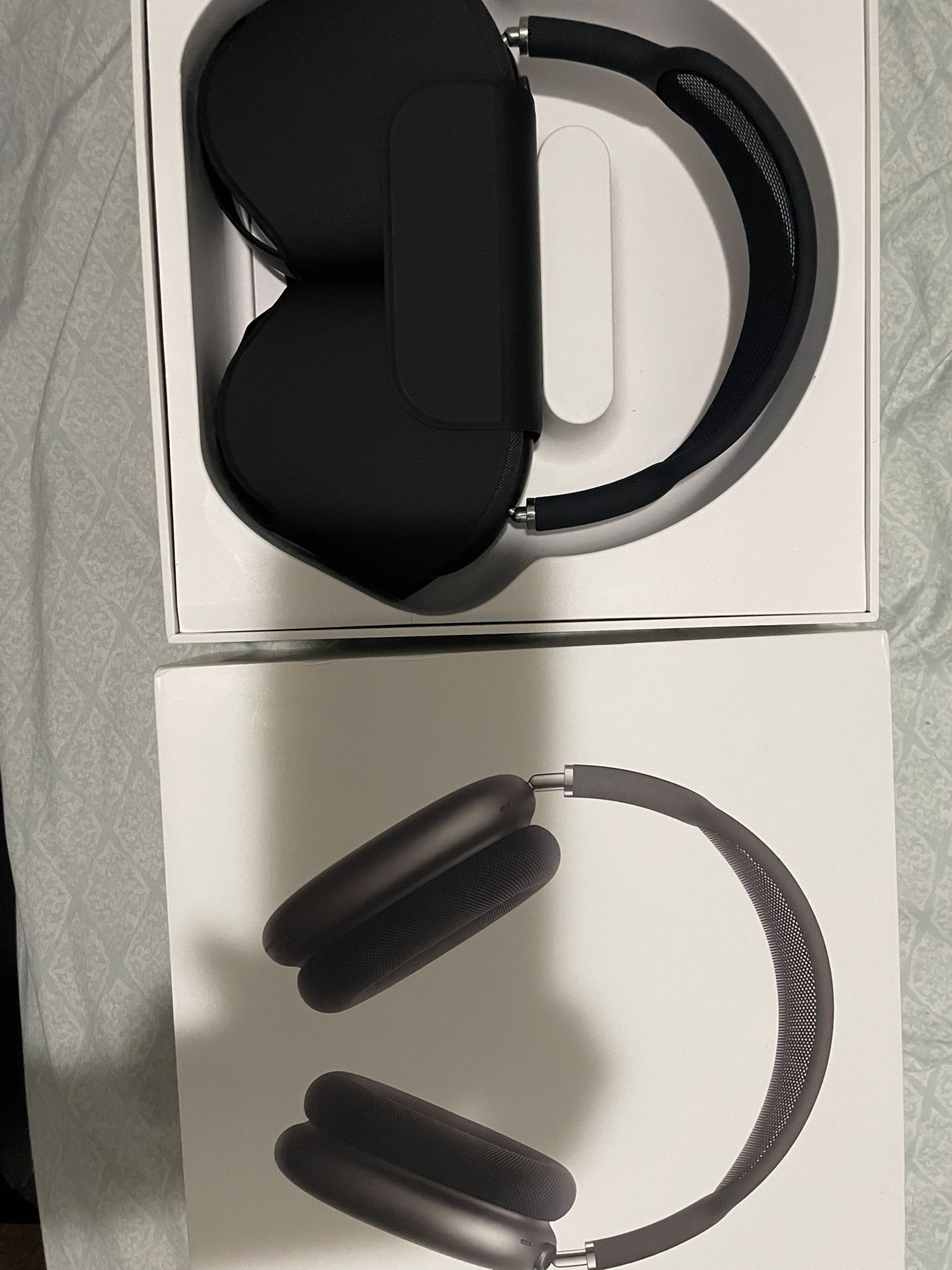 AirPods Pro Max