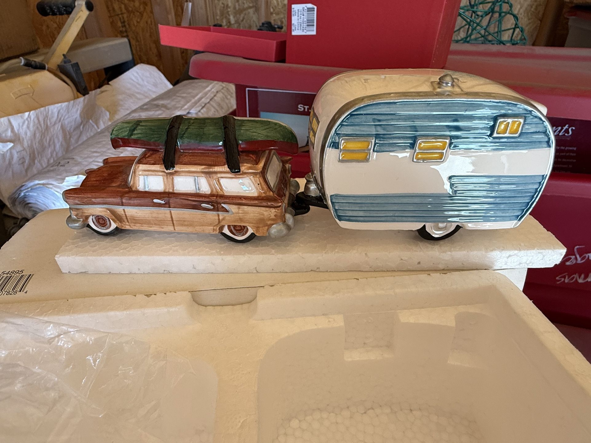 Department 56 On the Road Again Christmas Village 2-piece Set
