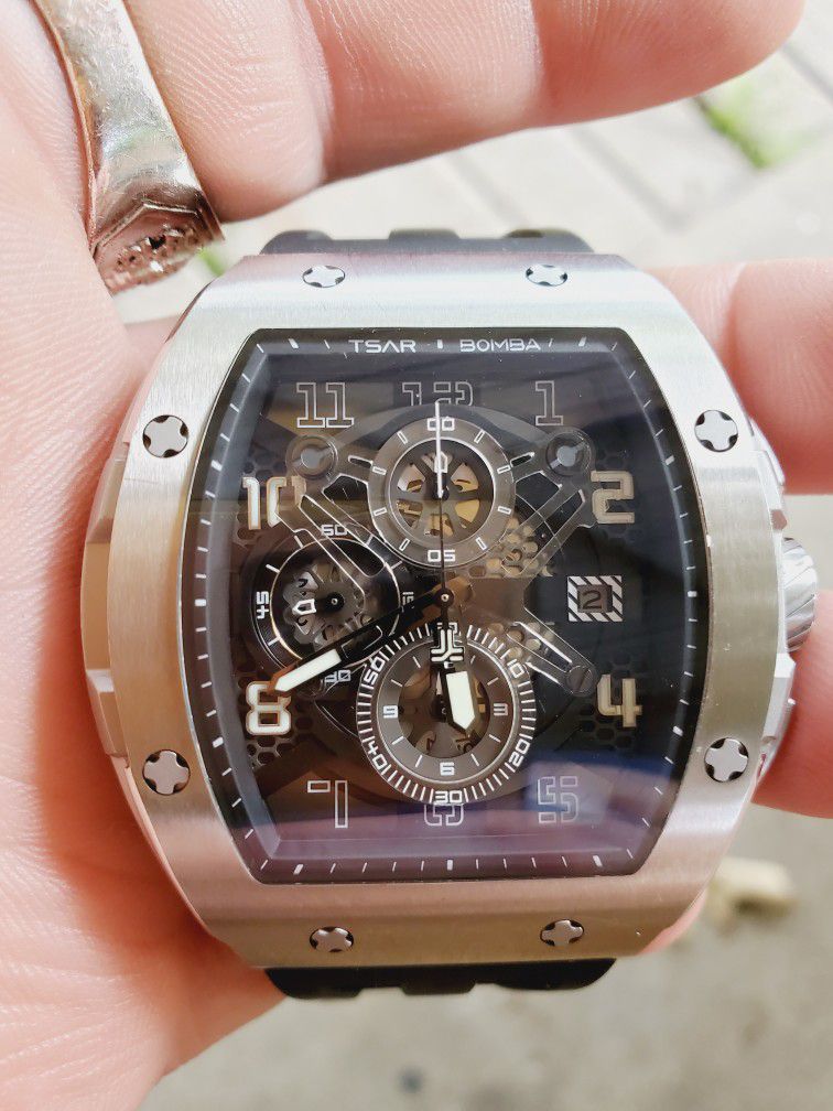 Tsar Bomba Crystal Watch
