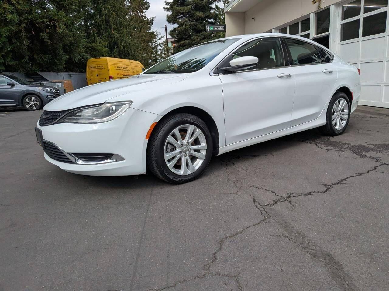 2015 Chrysler 200