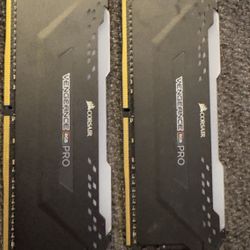 Corsair Vengeance RGB Pro 64GB (2x32GB) 