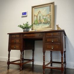 GORGEOUS ANTIQUE FRENCH VICTORIAN ACCENT DESK VANITY WITH BEAUTIFUL WOOD GRAIN DECORATIVE LEGS!!