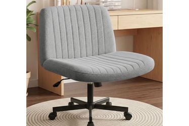 BEDROOM CHAIR