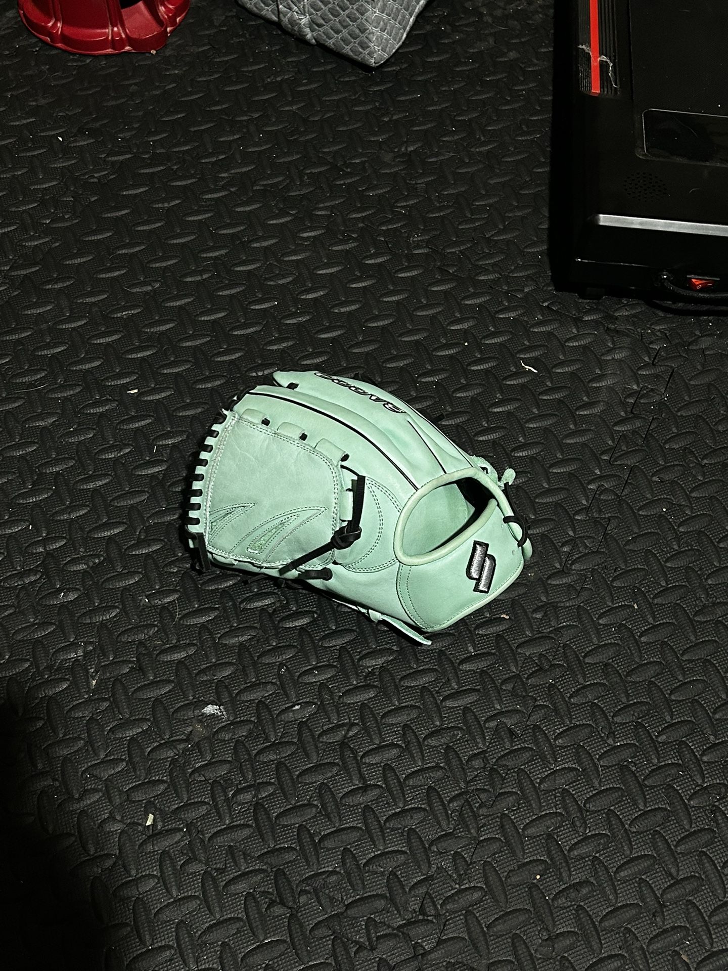 SACCO ULTRA PREMIUM (LHT) Mint Glove “12