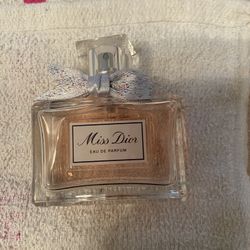 Miss Dior Eau De Parfum 