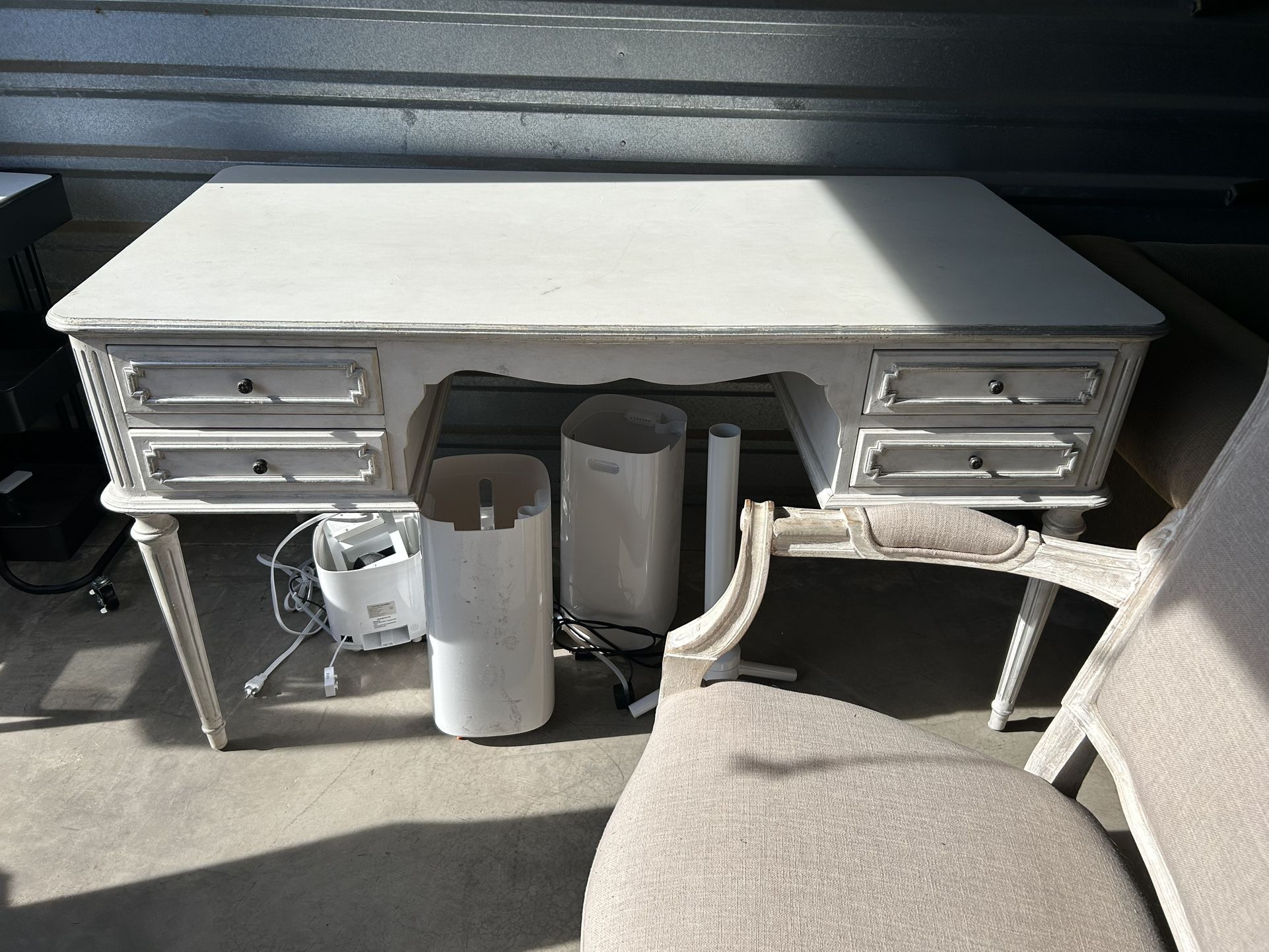 Coco Madame Desk In Chipped White Highlight Finish