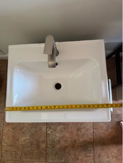 Floating bathroom vanity 24”