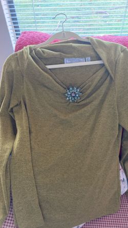 Great Top With Cowl Neckline And Jewel