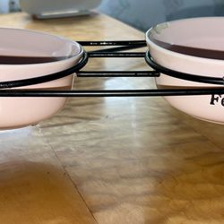 Dog Food Bowls Great Condition $5