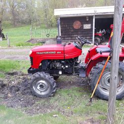 2007 Tractor