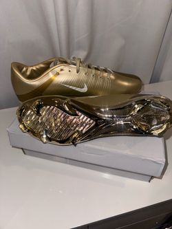 Cristiano Ronaldo x Nike Mercurial Superfly RGN