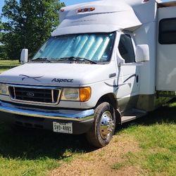 2006 Winnebago Aspect 26A 