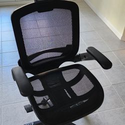 Office Chair - Great Condition - Barely Used