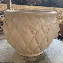 Vintage 1950s Matte White “ Tierra Cushion” Jardiniere Planter Pot McCoy Pottery, USA