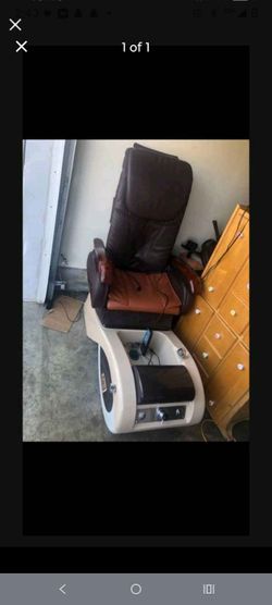 HUGE ELECTRIC MESSAGE CHAIR HOT COOL FOOT SPA SAME SIZE IN NAIL SHOP