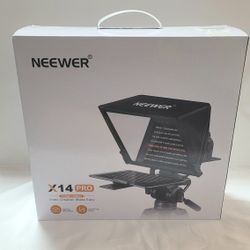 NEEWER  Brand Teleprompter X-14 with RT-110 Remote Control 