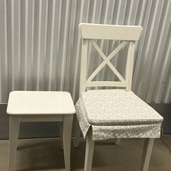 Chair 🪑 With Side Table