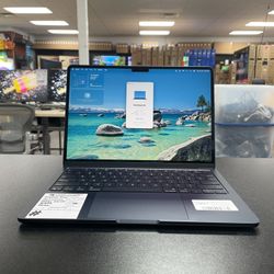 Apple MacBook Air 13.6 Inch M4 16GB RAM 256GB SSD Midnight SKU5787