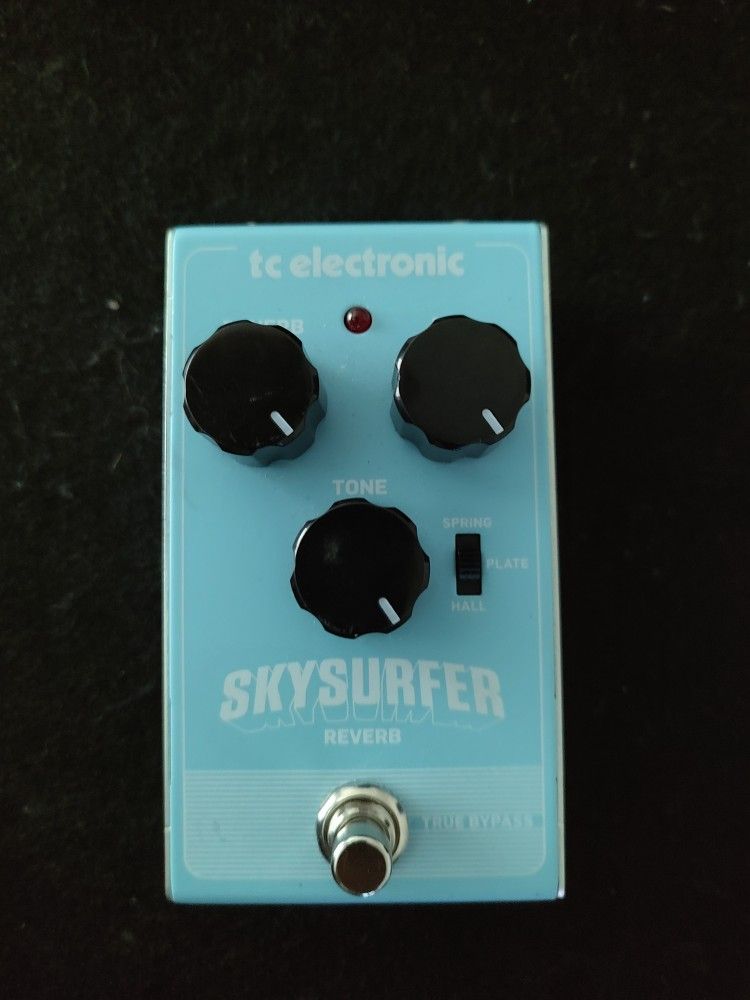 TC Electronic Sky surfer Reverb Featuring True Bypass Pedal