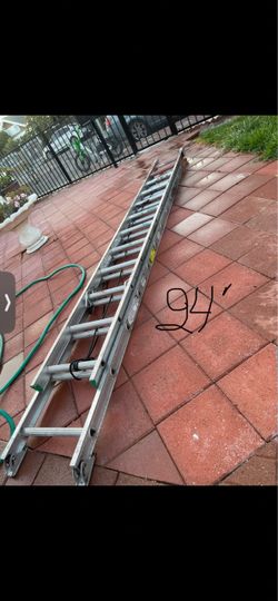 Excellent condition variety of 24 feet and more sizes available extension, Ladders
