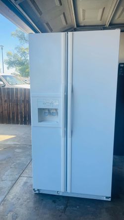 Whirlpool Refrigerator Dimension Is 71Hx35W27D Working
