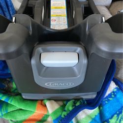 GRACO CAR SEAT BASE