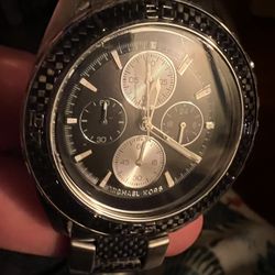 Michael Kors Stainless steel/ Carbon Fiber Wrist Watch