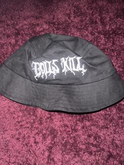 Dollskill Black Hat