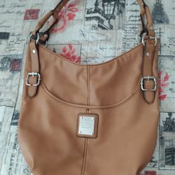 Relic Shoulder Bag By Fossil