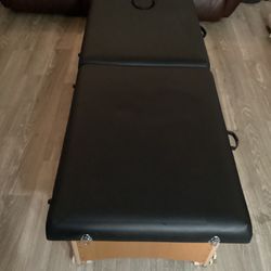Foldable Massage Table 