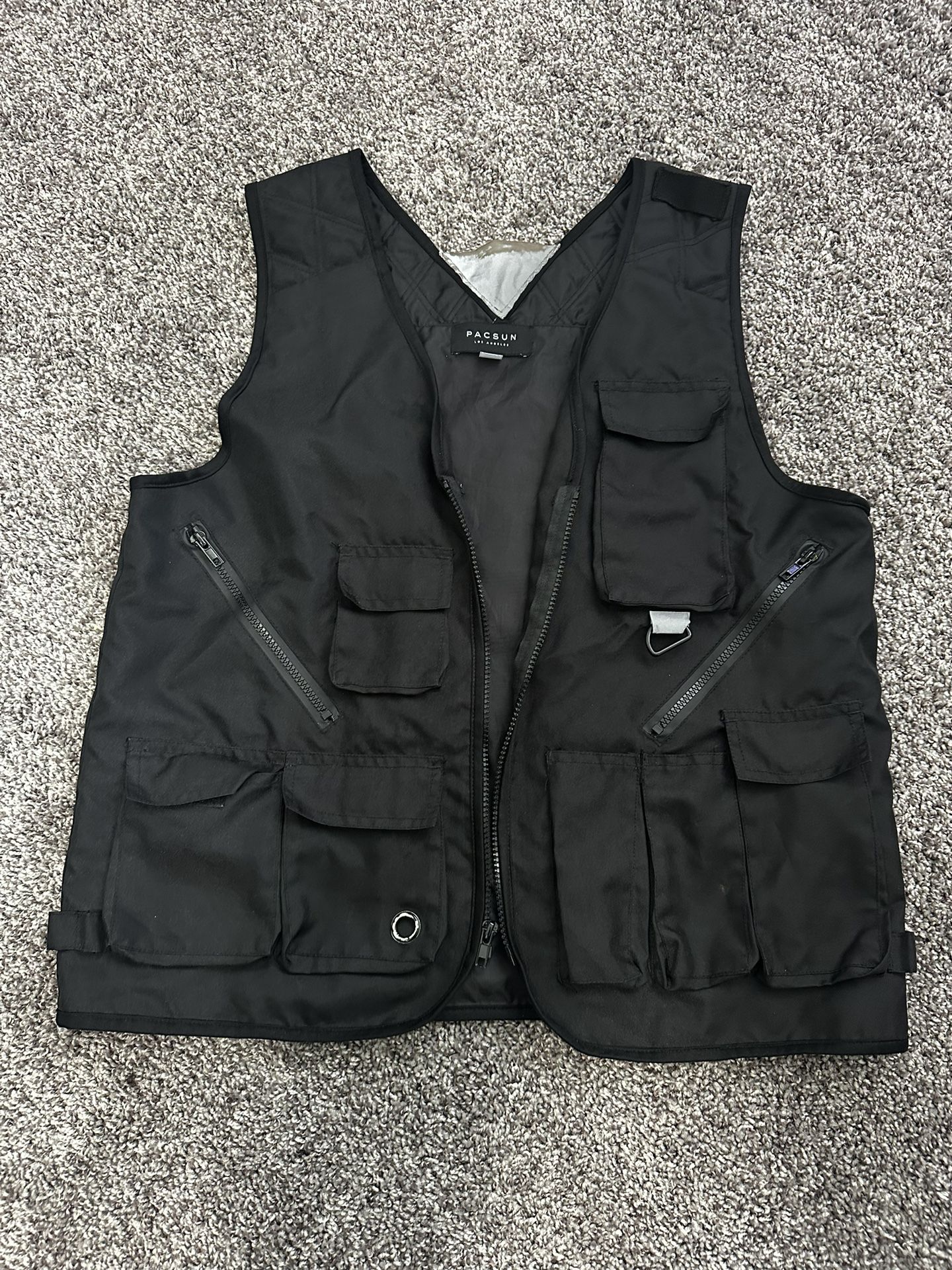 Black Reflective Fashion Utility Vest  multifunctional 