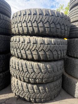 37x12.50/17Goodyear Selling a set of 4 tires in excellent condition 🫡