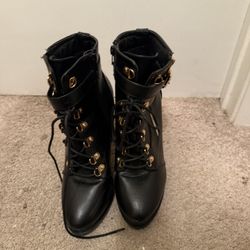 🖤 Black Combat Heel Boots - Size 9.5W - 2" Heel 🖤