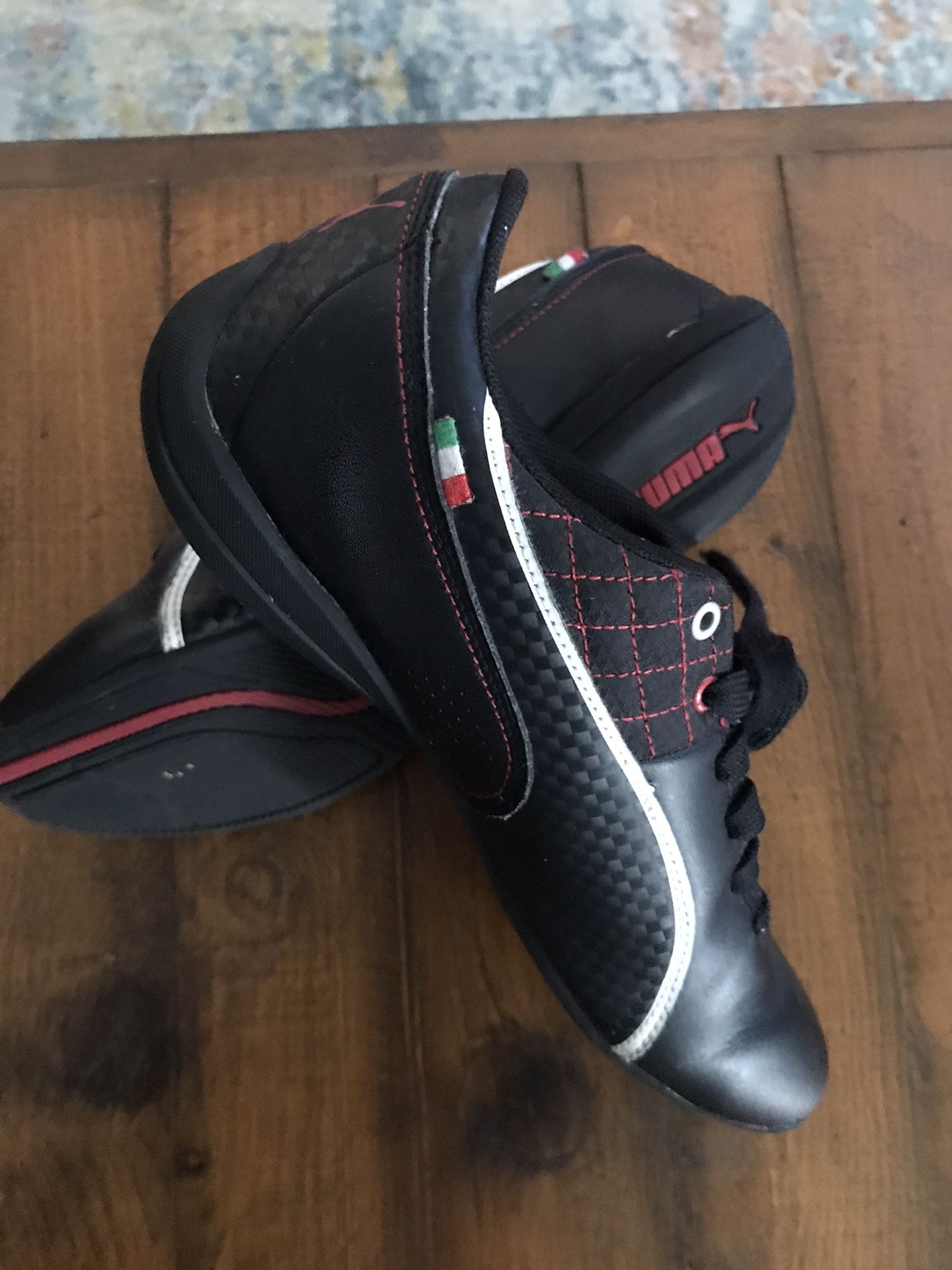 Puma Ferrari Shoes Size 4,5