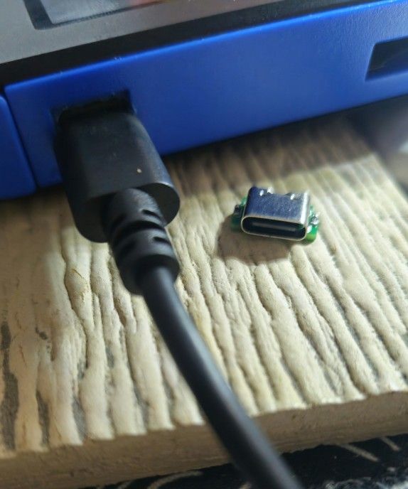 USB-C Mod for Nintendo 2DS/2DS XL | Mail-In/Drop-off & Pickup Install
