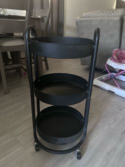 3 tier round rolling cart