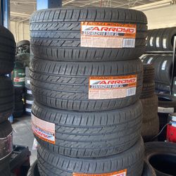 235/45R18 Marca Arroyo Grand Sport A/S Nuevas Y Garantizadas !!