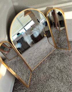 Gold 3 sided mirror