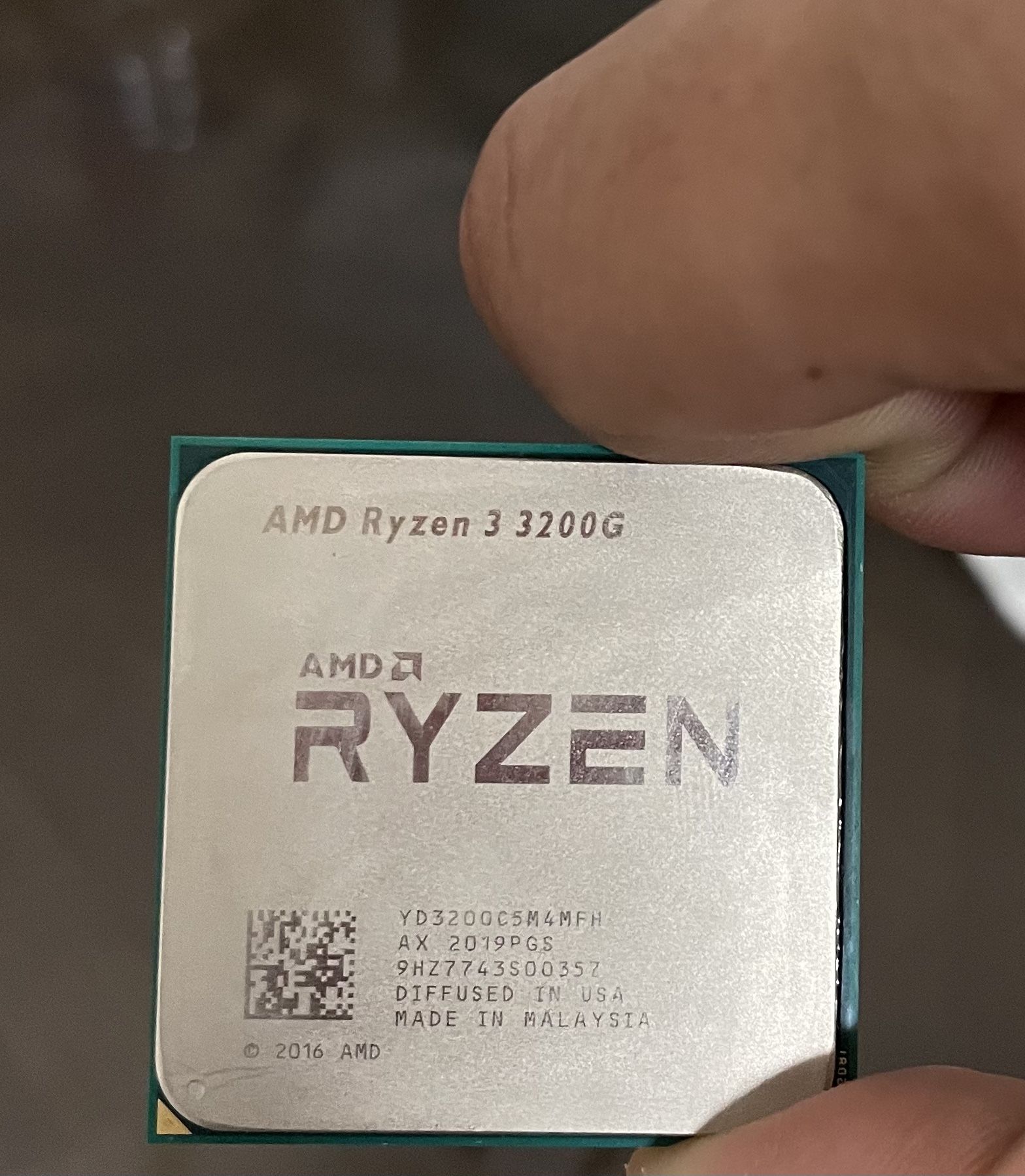 Ryzen 3 3200G with radeon graphics CPU