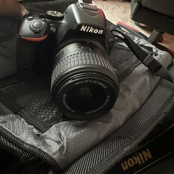 Nikon 5500