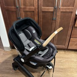 Evenflo Shyft Dualride 