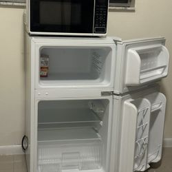 Mini fridge and microwave