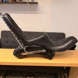 Harley Davidson Shovelhead Motorcycle King & Queen Seat, Chrome Sissy Bar & Fender