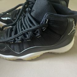Air Jordan 11 Retro GS ‘Jubilee/ 25th Anniversary’ 4y