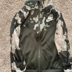 Kids Nike Camo Jacket