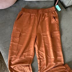 Women’s Cargo Pants 