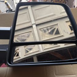 Tundra tow mirrors