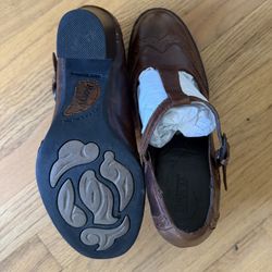 Born MaryJanes Size 71/2 Women’s 