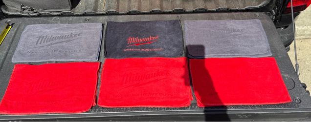 Milwaukee “Nothing but Heavy Duty” Detailing/Golf Towel